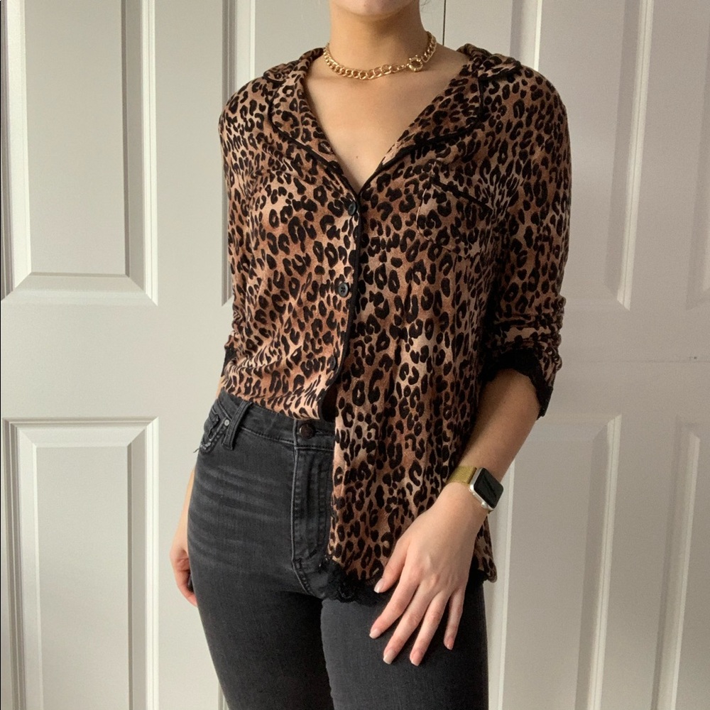 Cheetah button up with lace detail